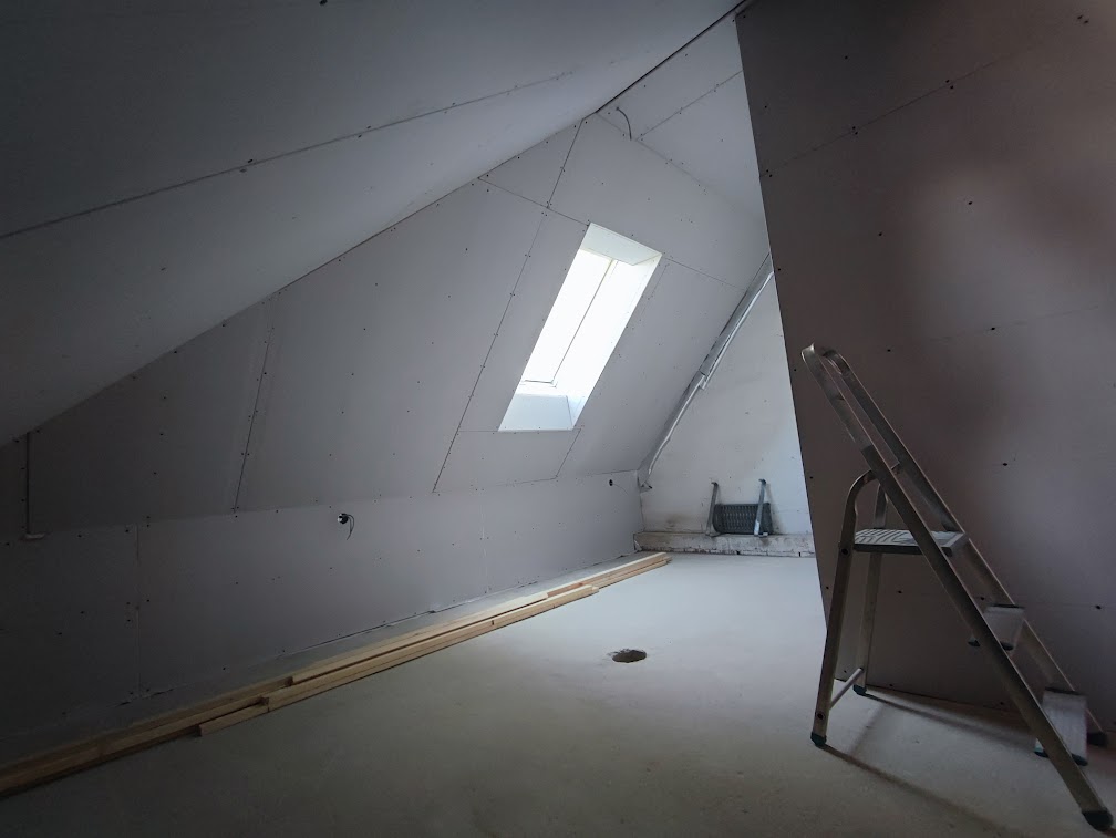 Tetőtér beépítés referencia